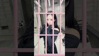 #체포하겠어 🚨 with #박지원 @Officialfromis9 #You_re_Under_Arrest #ILLIT #아일릿